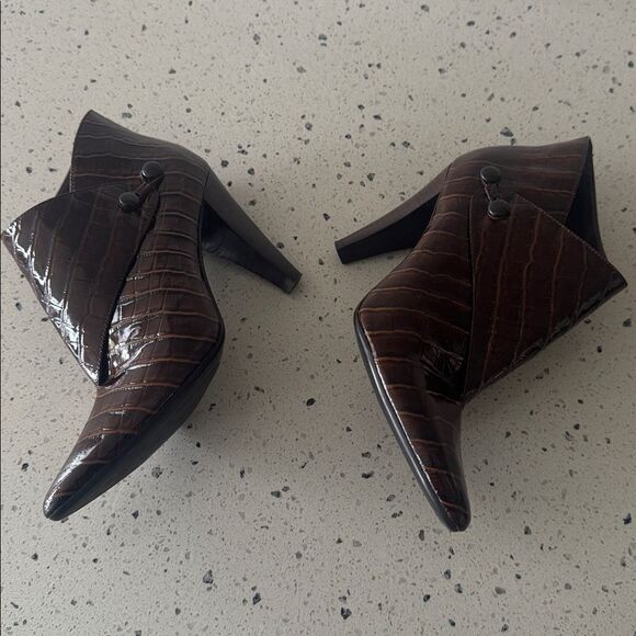 Via Spiga LYDIA Brown Leather Crocodile-Embossed Ankle Boots Pointy Toe Size 7.5 - Picture 14 of 15